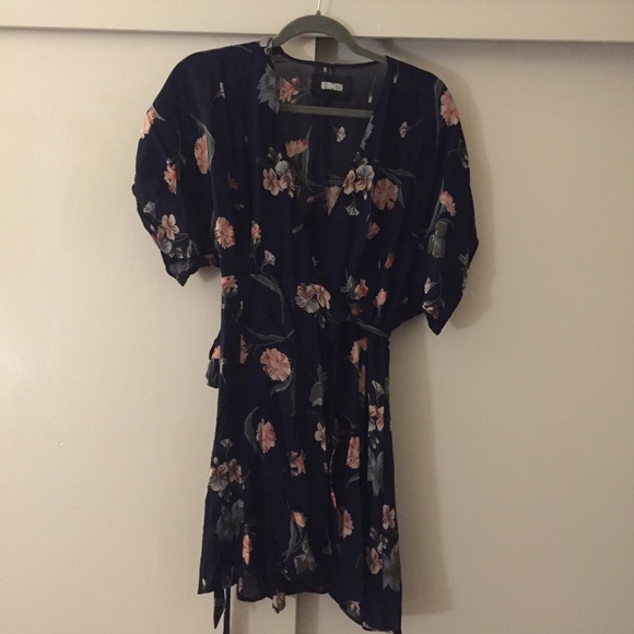 Reformation Wanda Dress in Tulsa Rose, sz L. - Picture 7 of 8